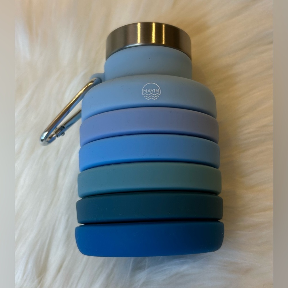 NWOT Mayim Ombré Collapsible Water Bottle